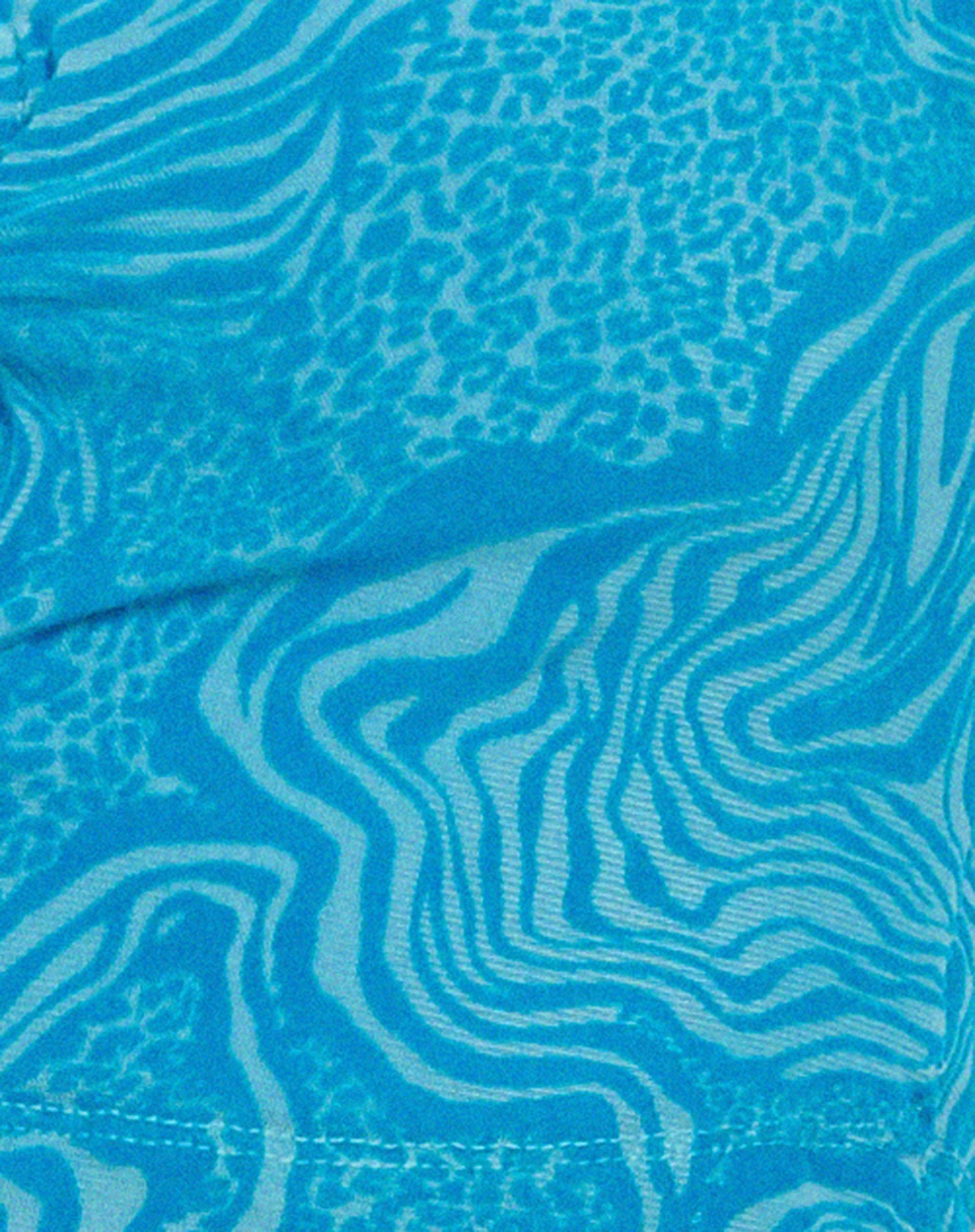 Techin Crop Top in Mixed Animal Flock Blue - Image 7