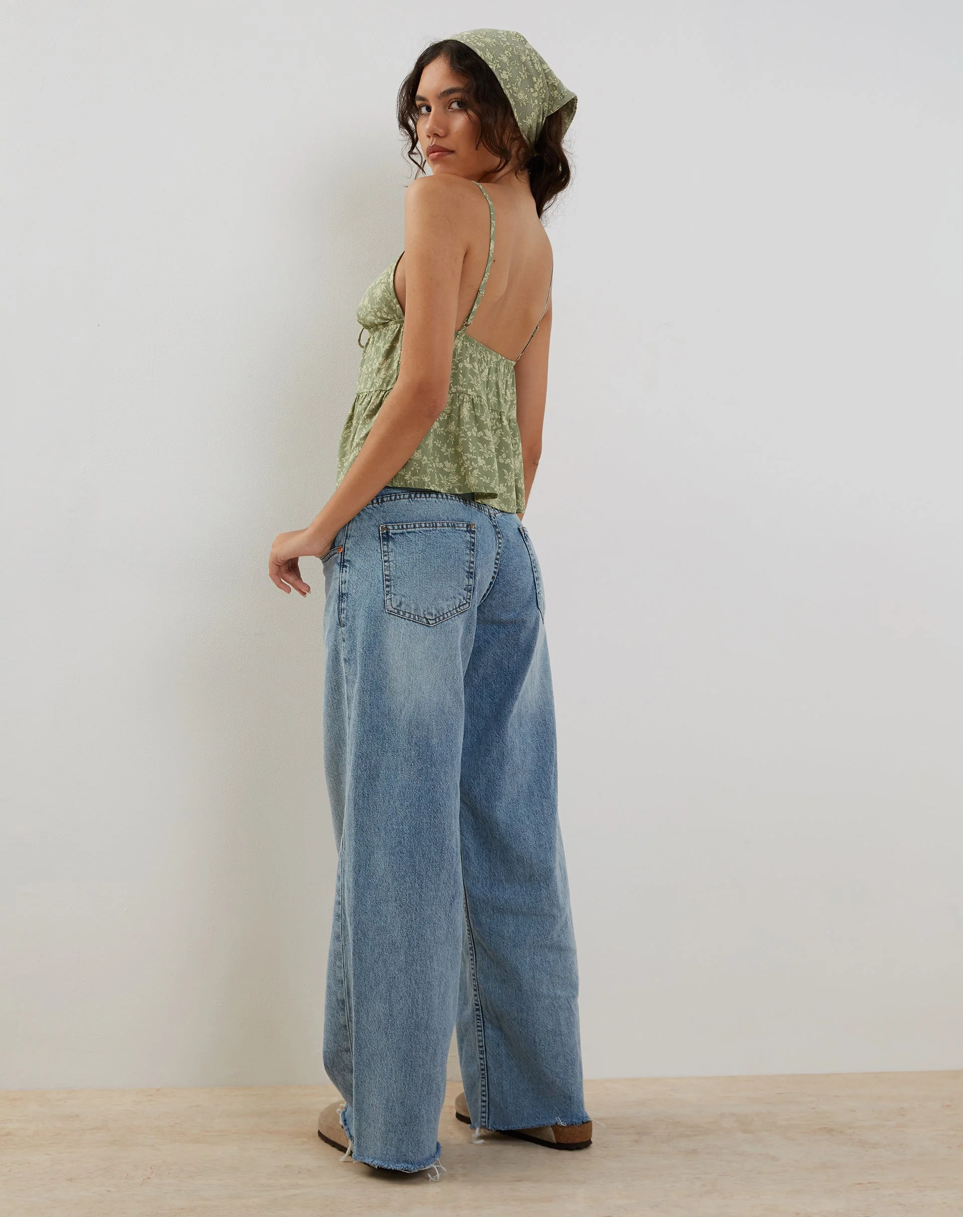 Tezza Tie Front Cami Top in Ditsy Floral Green - Image 5