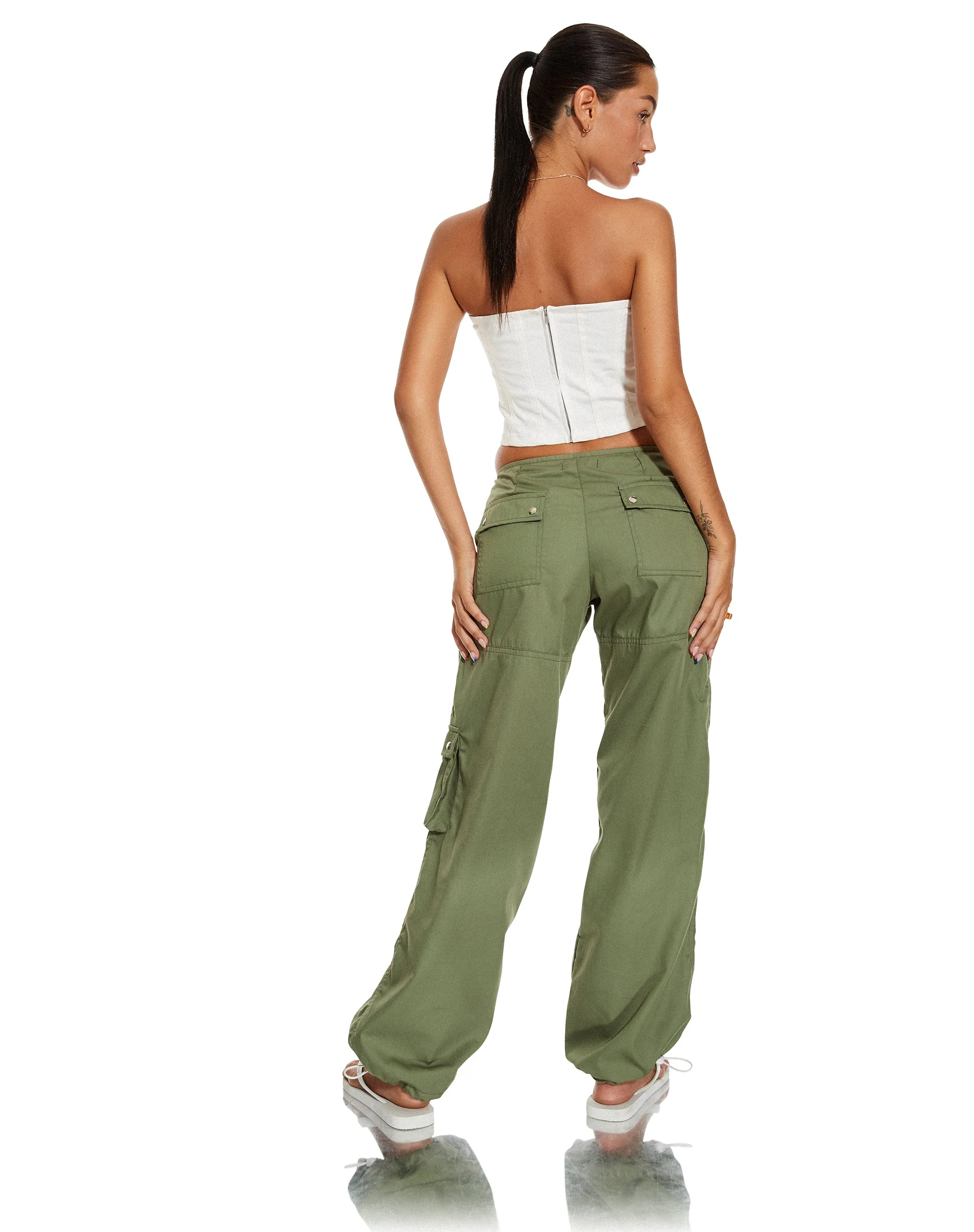 MOTEL X BARBARA Xander Cargo Trouser in Cotton Drill Olive - Image 4