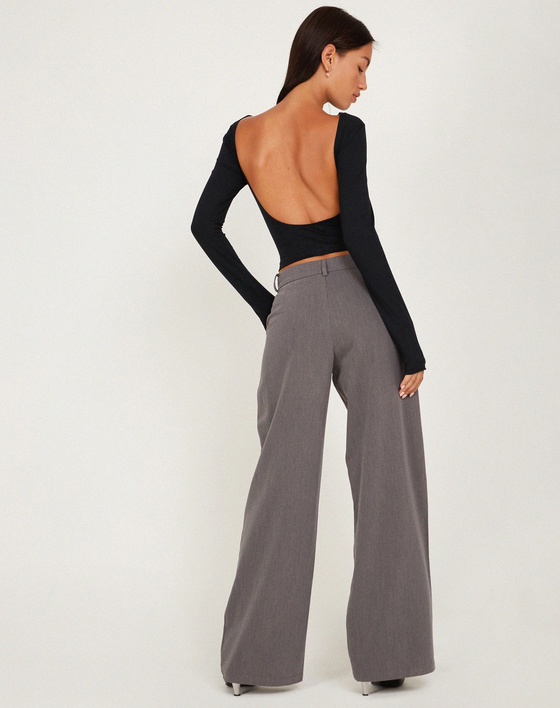 Xiabon Long Sleeve Crop Top in Black - Image 4