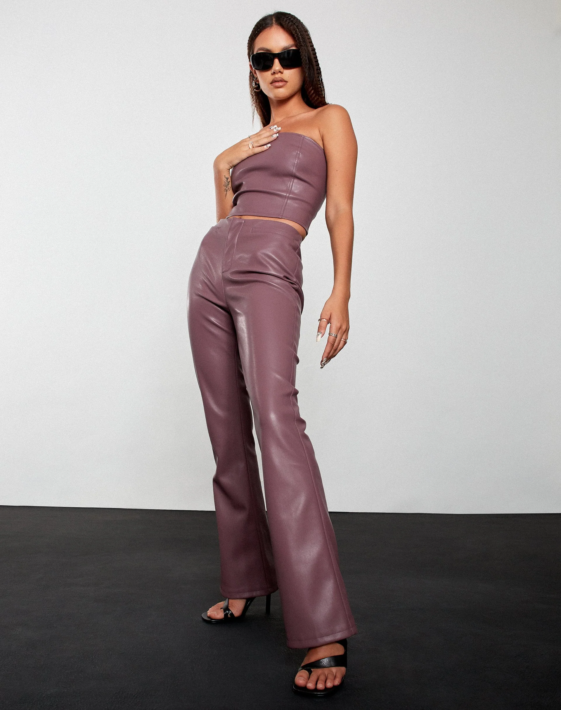 Zalor Flare Trouser in Pu Purple - Image 4