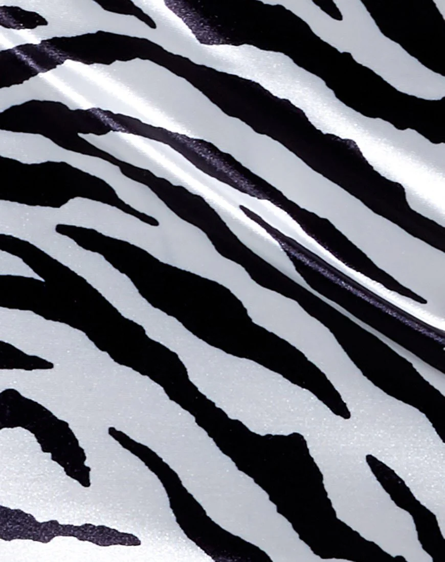Zigi Mini Skirt in Horizontal Zebra Black and White - Image 5