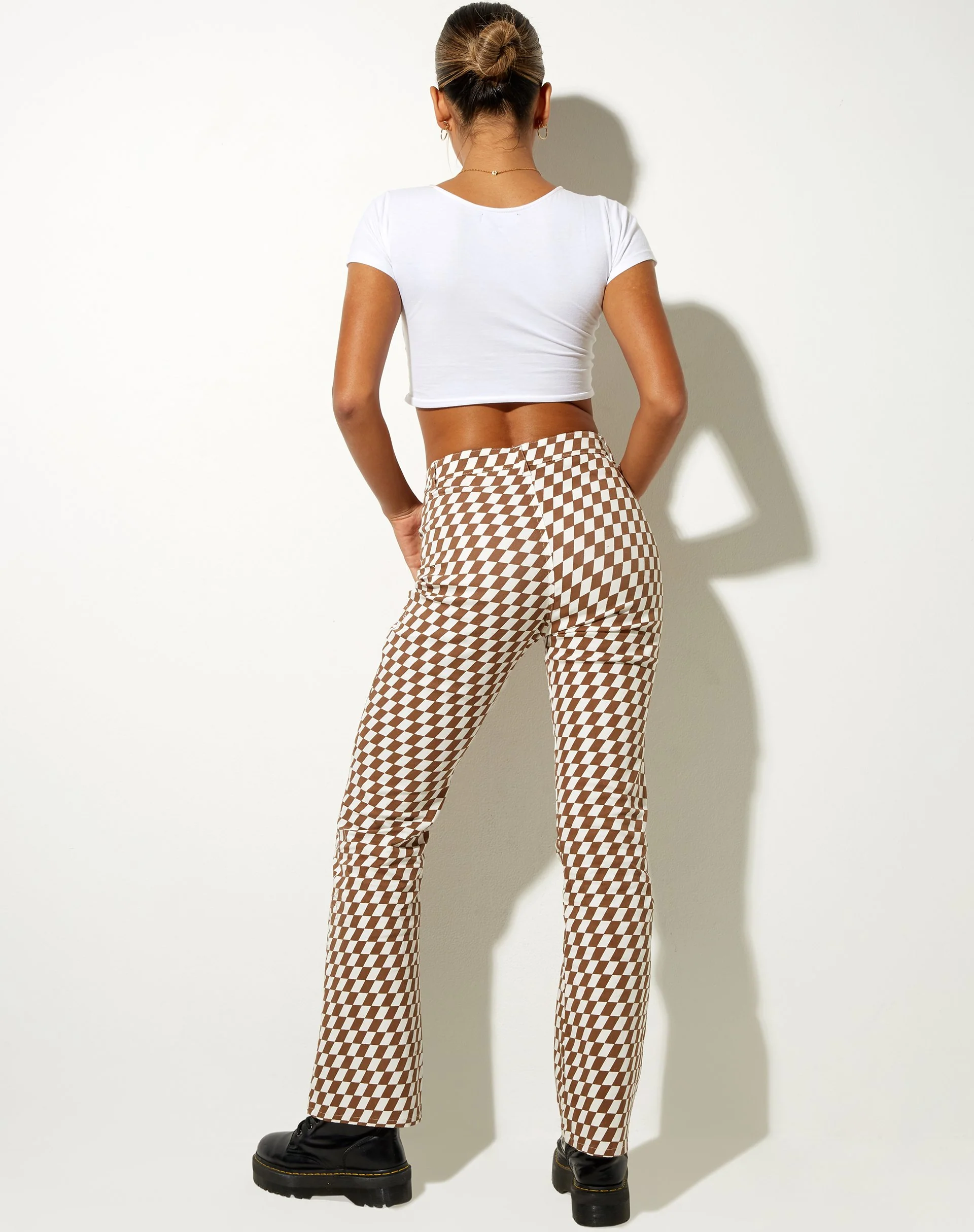 Zoven Flare Trouser in Diagonal Checker Tan and Ivory - Image 7