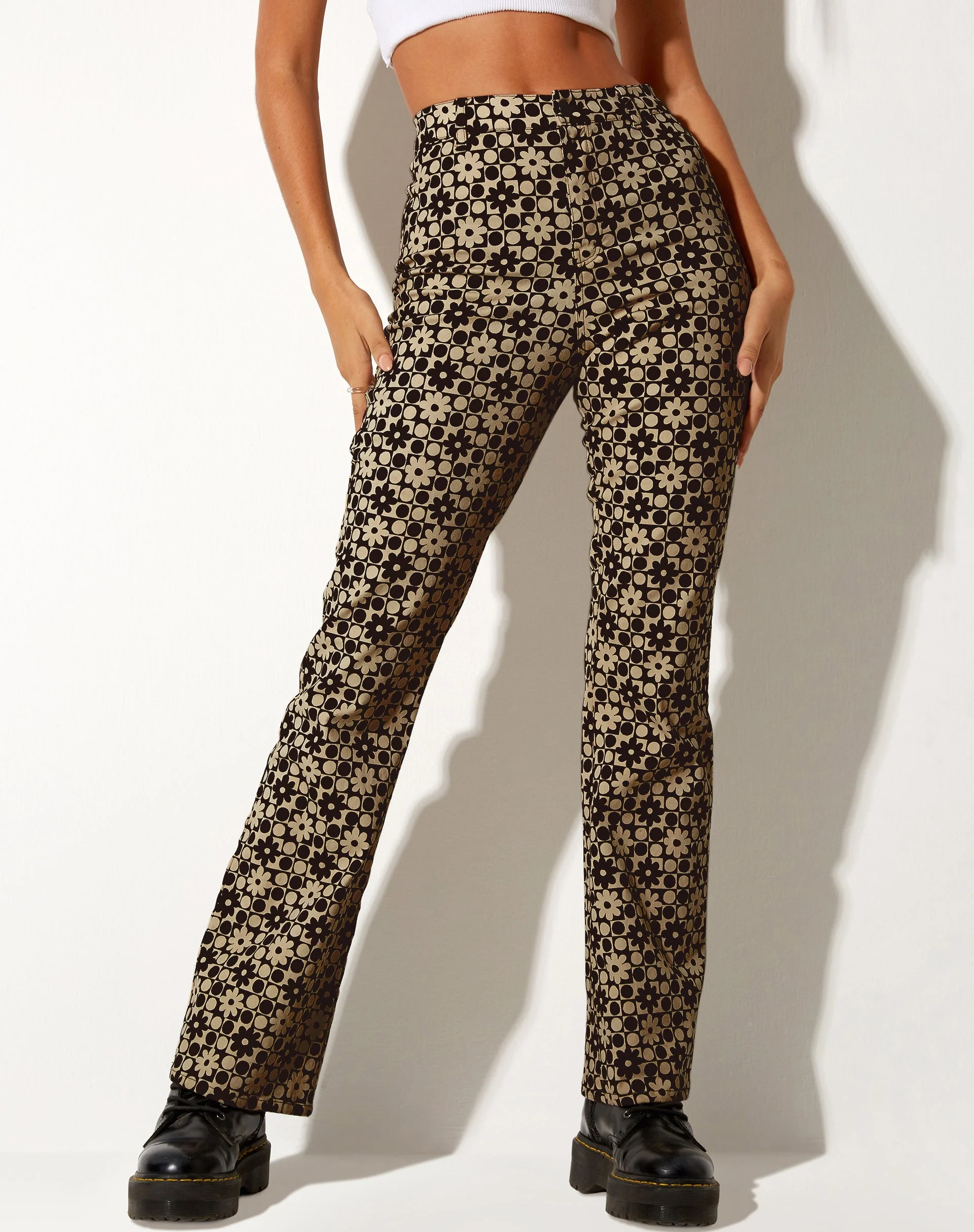 Zoven Flare Trouser in Patchwork Daisy Brown - Image 5