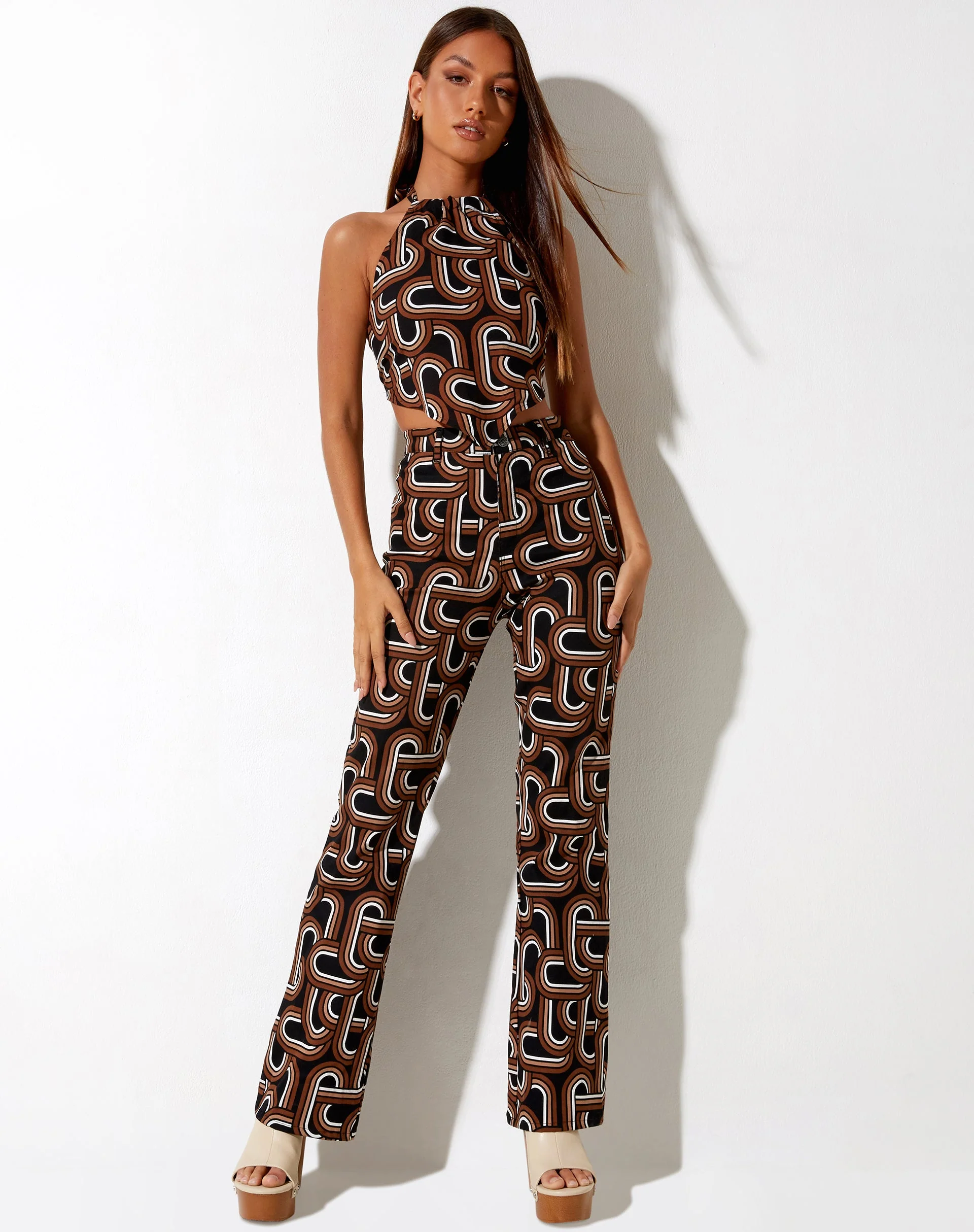 Zoven Trouser in Tonal Interlink Black - Image 4